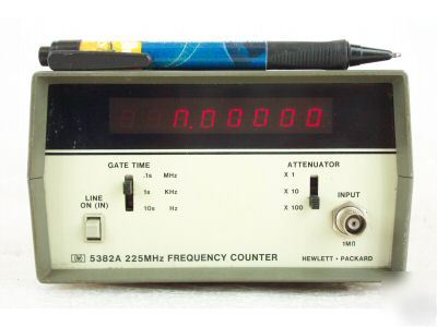 Hewlett packard hp 5382A frequency counter 225 mhz