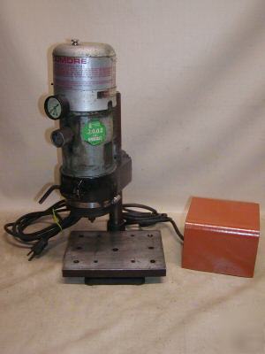 Small dumore automatic drill with foot pedal switch