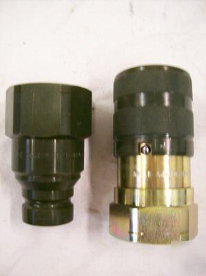 Flush face hydraulic quick disconnect coupling fittings