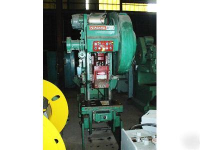 #7186 - 45 ton niagara flywheel type obi press