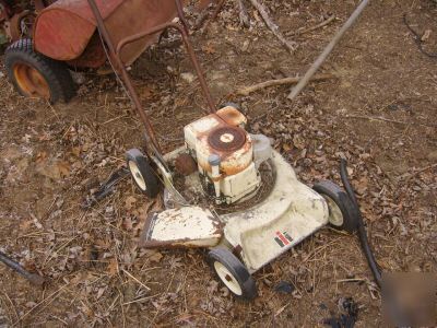 Push mower ih 20 in needs work collector peice or parts