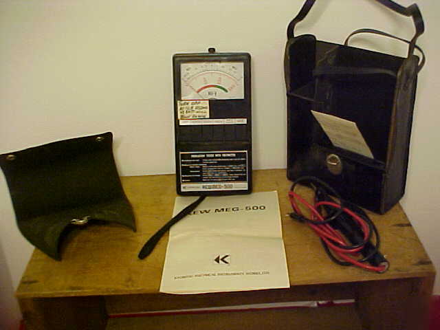 Kyoritsu hewmeg-500 insulation tester w/voltmeter rare