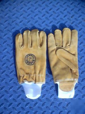 Shelby fire gloves, model number 5225, extra large, nwt