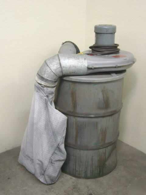 Cincinnati 12864B dust collector - vacuum with 55 gallo
