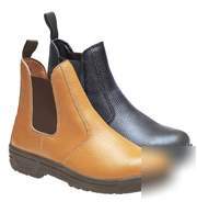 Chelsea safety boot