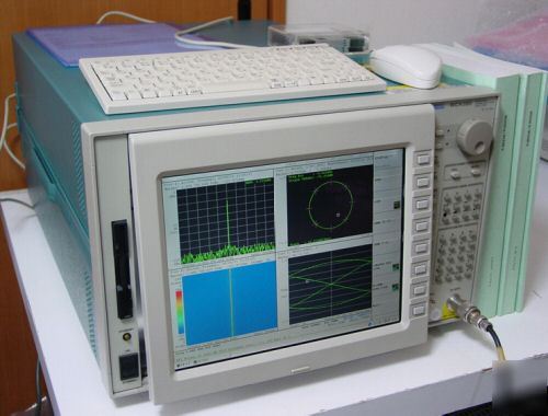 Tektronix WCA380 dc-8GHZ wireless comm analyzer