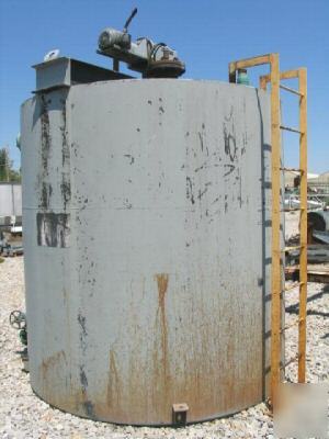 3,000 gallon carbon steel closed top mix tank 2947