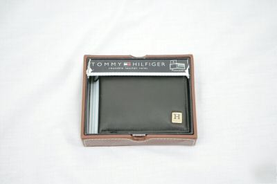 Tommy hilfiger leather wallet with insert id slip bnwt