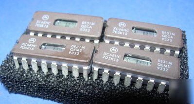 Cpu motorola XC68HC705K15 controller vintage