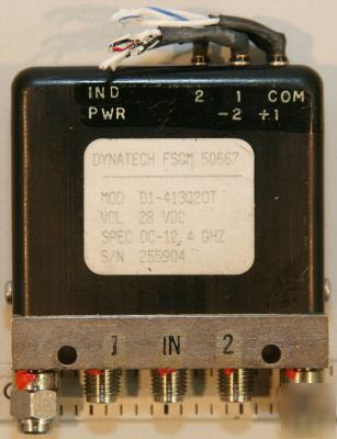 Dynatech/u-z spdt sma switch dc-12.4GHZ type D1-413Q20T