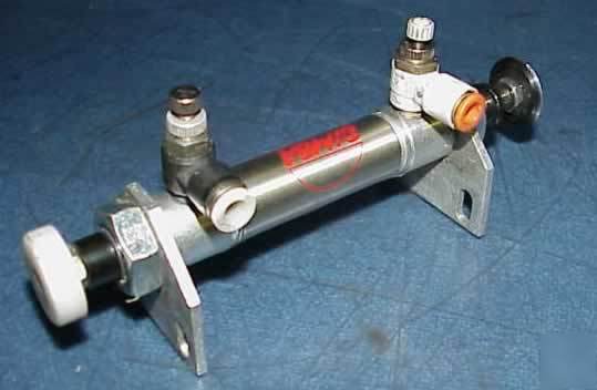 Bimba pneumatic cylinder 041-DXU6 1 inch stroke
