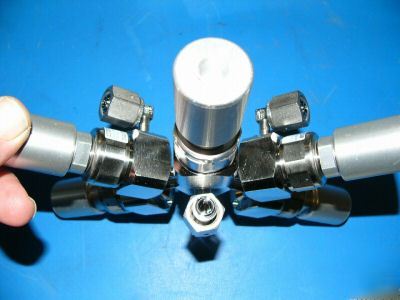 Parker veriflo air operated diaphram valves