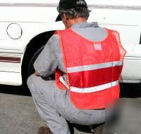 Close-out safety reflective vest traffic-construction