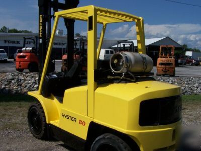 Hyster 8,000 lb solid pneumatic forklift truck