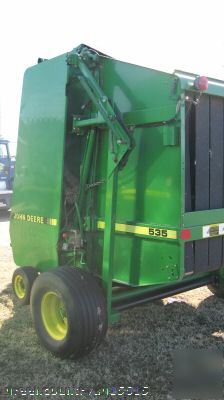 John deere 535 round hay baler