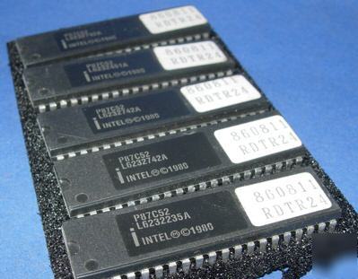 Intel P87C52 860811 40-pin cpu vintage 87C52