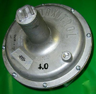 New rv-91 gas regulator by maxitrol â€¢ pipe size 2.5