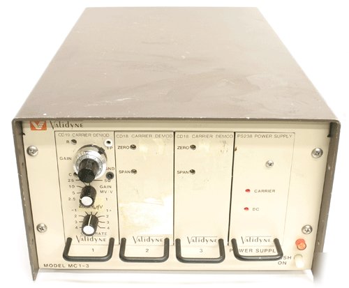Validyne MC1-3 4 module case lab signal conditioning