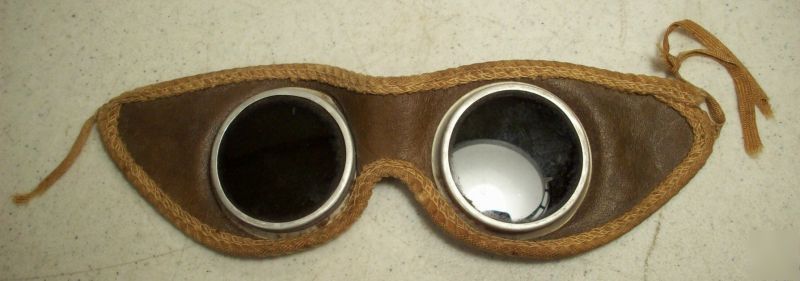 Vintage mask-type welding safety glasses goggles