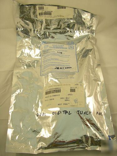 15 units lot ns CLC5902VLA , ic dual digital tuner /agc