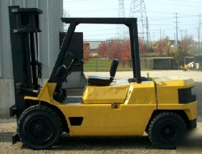 Caterpillar DP50 pneumatic forklift