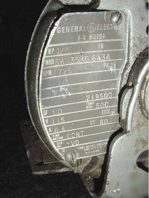 Gast vacuum pump / 1/3 hp / lubricated / 