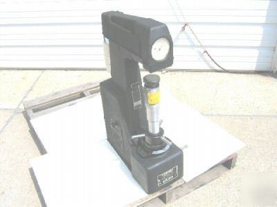 Wilson 4JR rockwell hardness tester 12