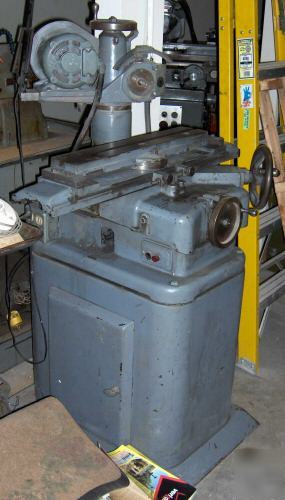 Covel no. 6 tool and cutter grinder with centers usa