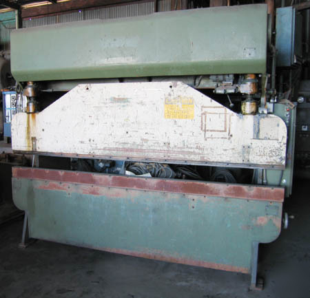 75TN press brake, diacro 75-10 auto gauge g-2