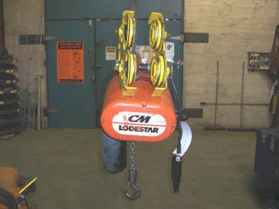 1 ton cm lodestar elec.chain hoist push trolley