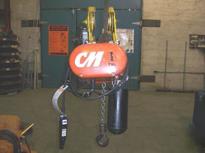 1 ton cm lodestar elec.chain hoist push trolley