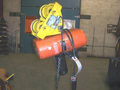 1 ton cm lodestar elec.chain hoist push trolley