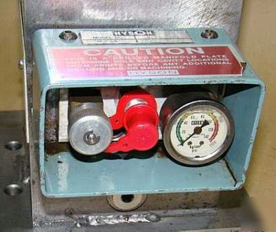 Hyson nitro-dyne nitrogen die manifold w/ mor cylinders