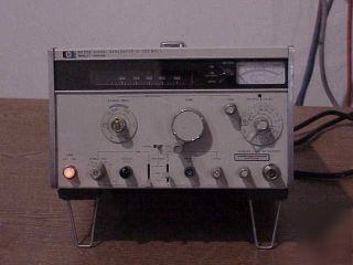 Hp #8654B signal generator op.003